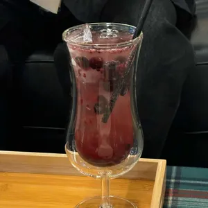 오민 사진