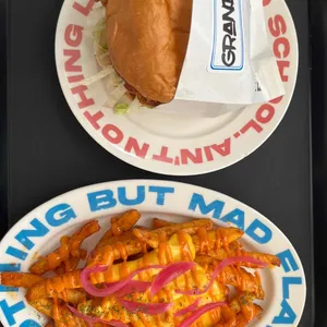 롸카두들 내쉬빌 핫치킨 사진