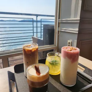 엠클리프 사진