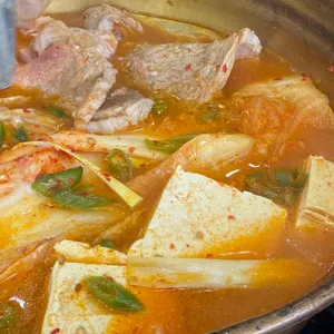 유성돌솥밥찌개마을 사진