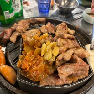 넙딱집 사진