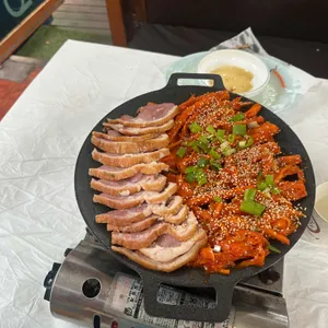 산산산 사진