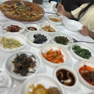 산산산 사진