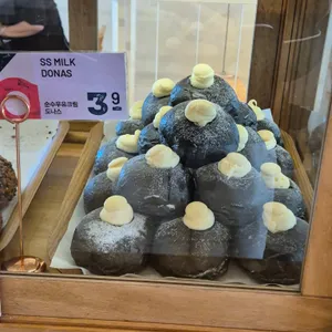 도나스데이 사진