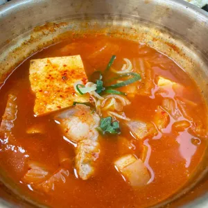 조선호랑이 김치찌개&냉면 사진