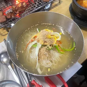 명동돼지한마리 리뷰 사진