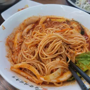 망향비빔국수 사진