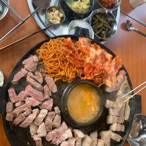 효자동솥뚜껑 사진