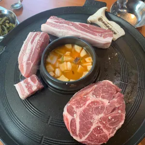 효자동솥뚜껑 사진