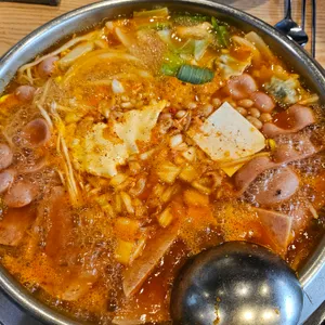 쉐프의부대찌개 사진