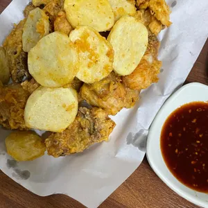 육동신치킨 사진