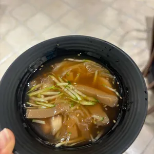 애슐리퀸즈 사진