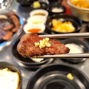 통 사진