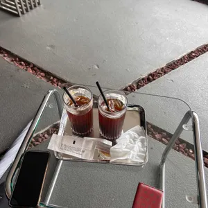 카페인차저 대표 사진