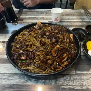 황궁쟁반짜장 사진