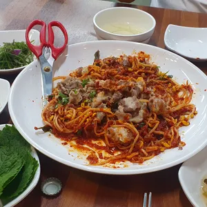 차돌품은쭈꾸미 사진