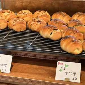 소울트 베이커리 스탠드 반월당 사진