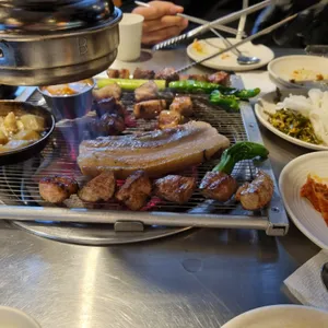돈멜 리뷰 사진