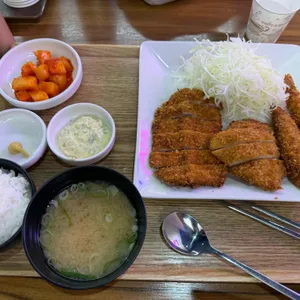 돈키돈가스 사진