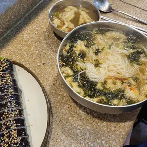 옥이네김밥 사진