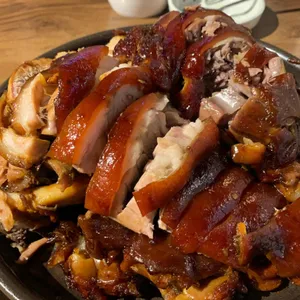 탐탐오향족발 사진