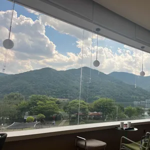 봉주르스퀘어 리뷰 사진
