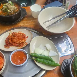 한동길뼈다귀감자탕 사진