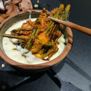 리파인 사진