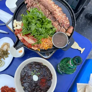 태태삼겹 신당 사진