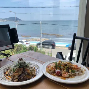 거루캥테이블 사진