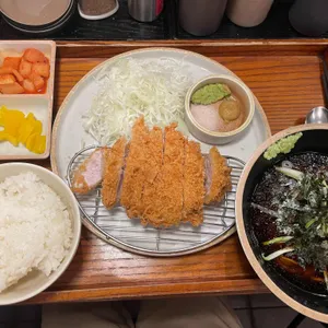카츠업 사진