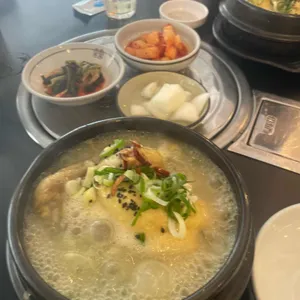 토속 상황 삼계탕 사진