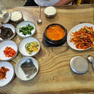 본가식당 사진