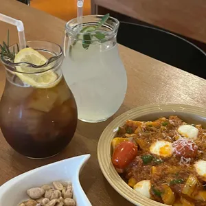 음 사진