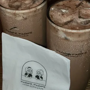 마담, 마담 사진