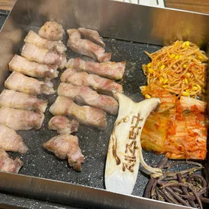 제주덕구 사진
