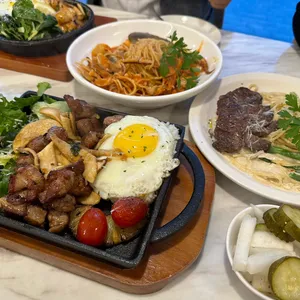 핸더 사진