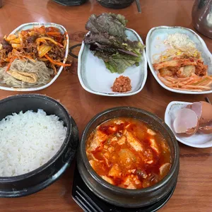 거창맷돌 리뷰 사진
