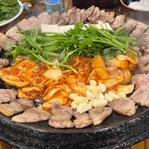 무쇠김치삼겹 사진