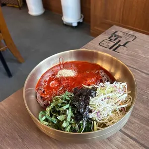 귀한족발 사진