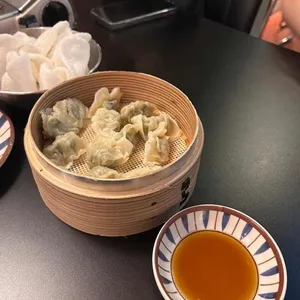 유지 리뷰 사진