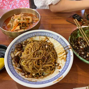 영춘화루 사진