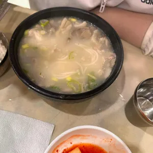 삼성돼지국밥 사진