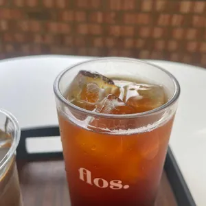 flos 사진