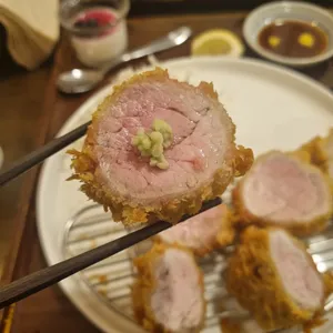 디귿 사진