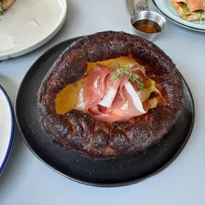 바통 리뷰 사진