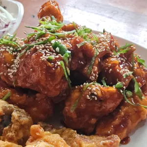 조선치킨 사진