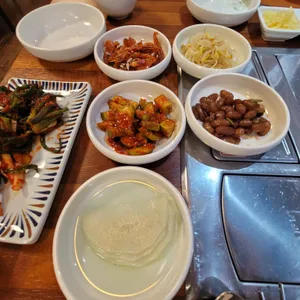 여의민물장어 사진