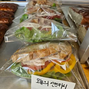 브레드05 리뷰 사진