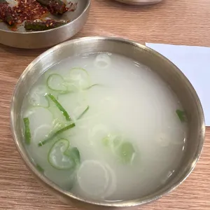모도리닭곰탕 사진